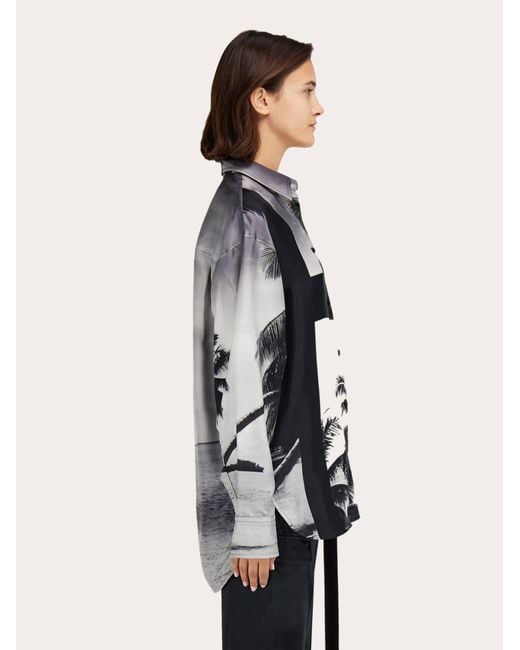 Mujer Camisa Oversize Estampado Trinidad Gris Ferragamo de color Black