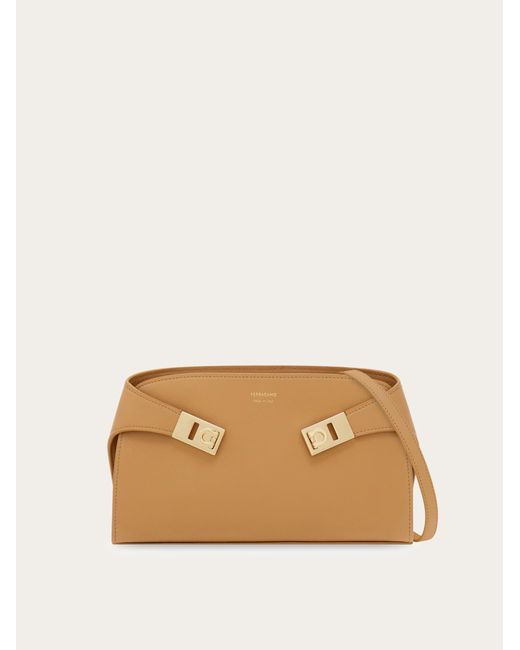 Ferragamo Natural Damen Hug Mini Umhängetasche