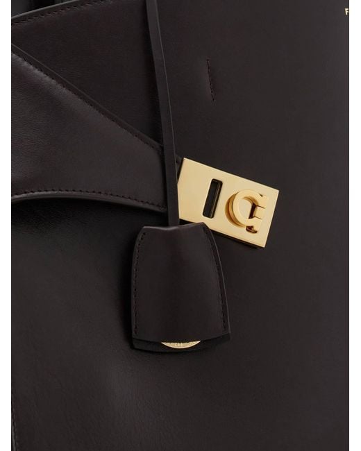 Uomo Borsa A Spalla Hug di Ferragamo in Black da Uomo
