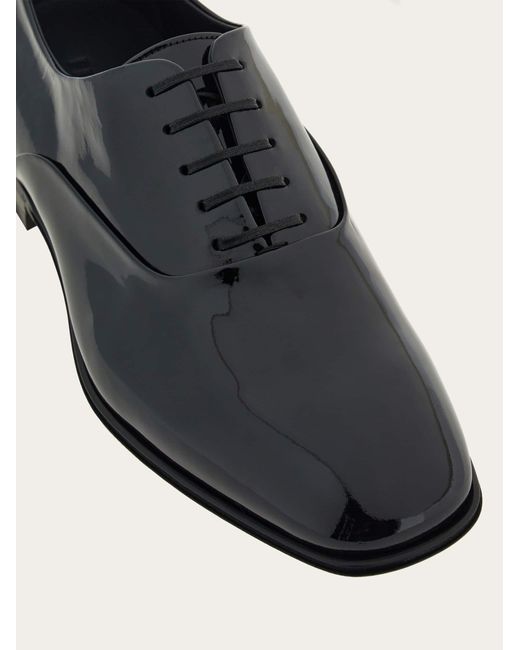 Ferragamo Herren Oxford-Schuh Mit Wellendetail Größe in Black für Herren
