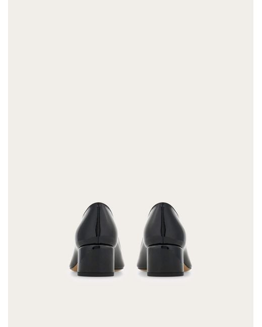 Ferragamo Natural Maxi Gancini Pump