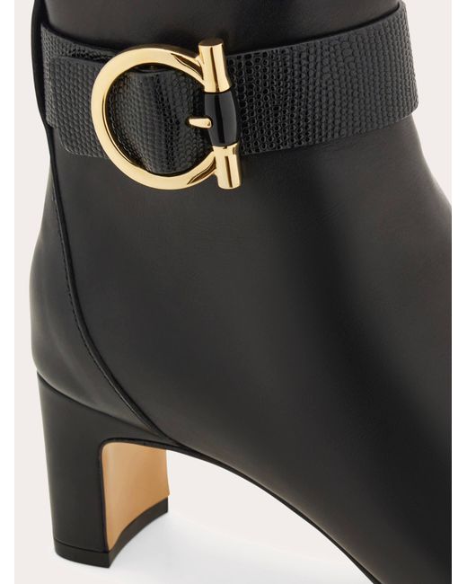 Donna Stivaletto Ornamento Gancini Taglia di Ferragamo in Black