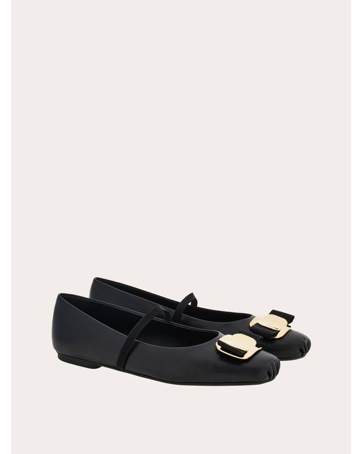 Ballerina new Vara plate di Ferragamo in White