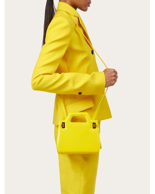 Donna Mini Bag Wanda di Ferragamo in Yellow