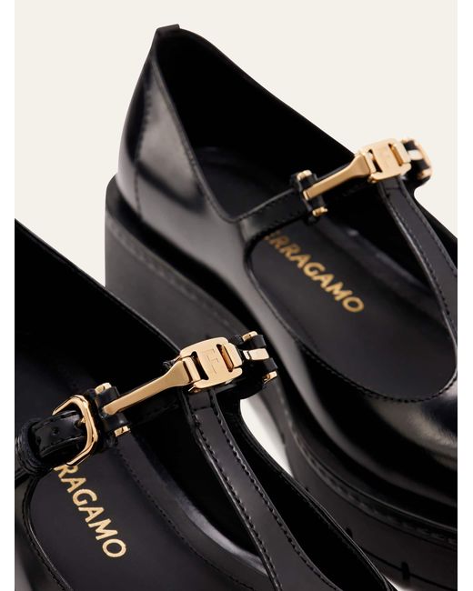 Femmes Mary Jane Avec Boucle F Noir Taille Ferragamo en coloris Black