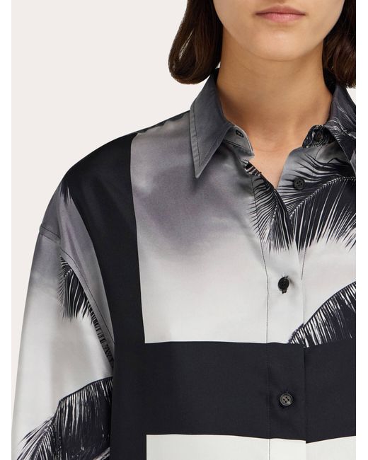 Mujer Camisa Oversize Estampado Trinidad Gris Ferragamo de color Black