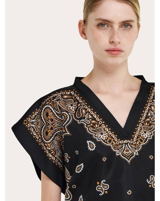 Ferragamo Black Arabesque Print Poncho