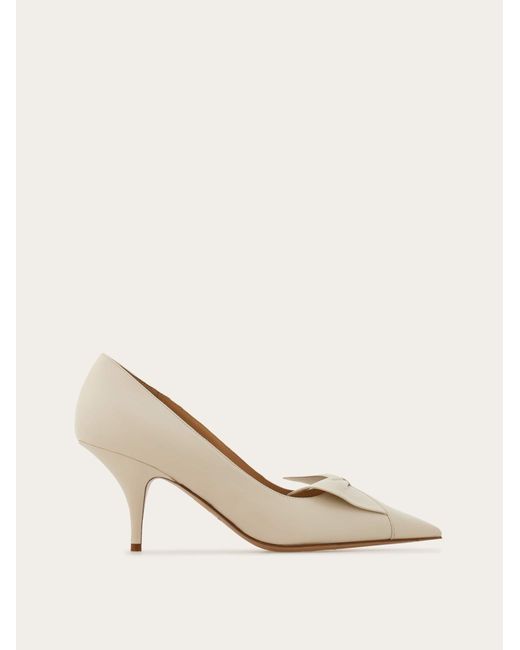 Ferragamo Natural Soft Bow Pump .5