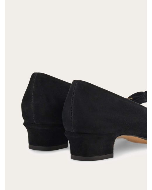 Ferragamo Black Vara Bow Block Heel Pump