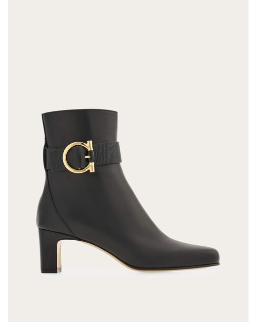 Donna Stivaletto Ornamento Gancini Taglia di Ferragamo in Black
