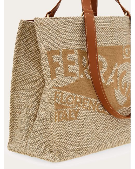Femmes Sac Cabas Avec Logo (L) Ferragamo en coloris Natural