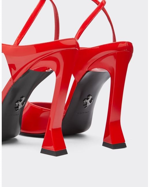 Scarpa Pump di Ferrari in Red