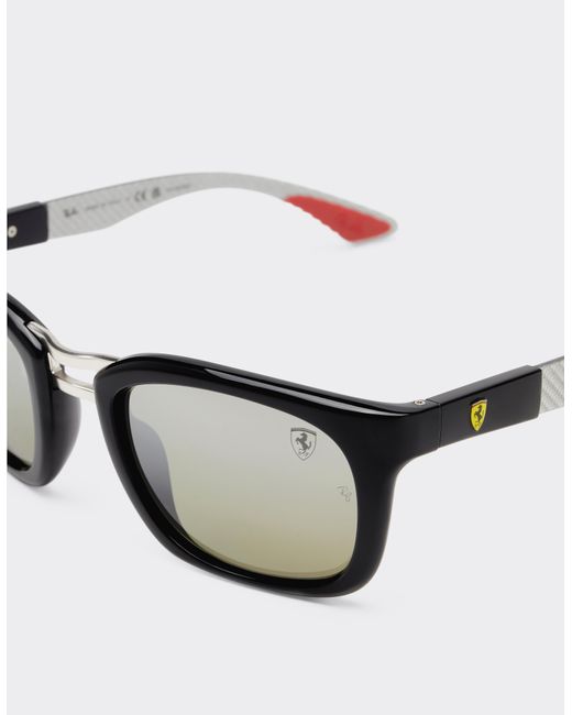 Ray-Ban For Scuderia Rb8362Mf/Carbonio Chiaro Con Lenti Polarizzate Grigio Specchiato Grigio Sfumato di Ferrari in Black
