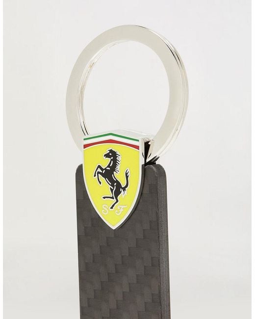  Porte-clés Ferrari Scudetto avec armoiries aspect carbone