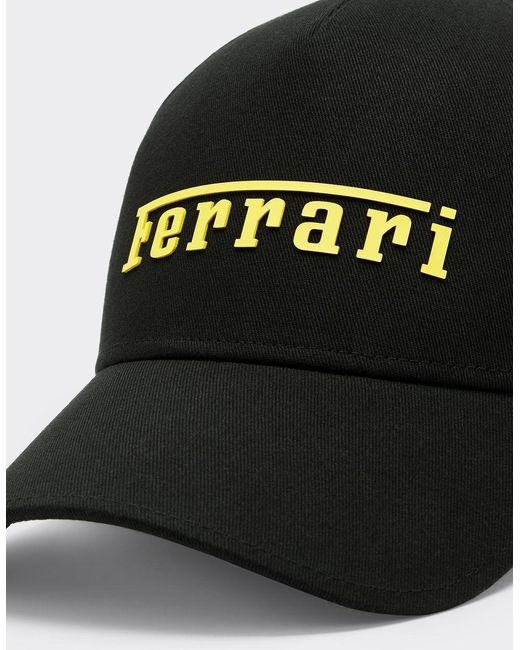 Baseball Cap Con Logo Gommato di Ferrari in Black