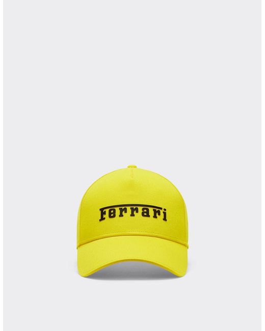 Baseball Cap Con Logo Gommato di Ferrari in Yellow