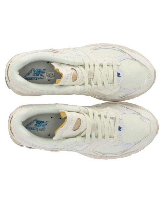 New Balance White Abzorb 2002 R Off Sneaker