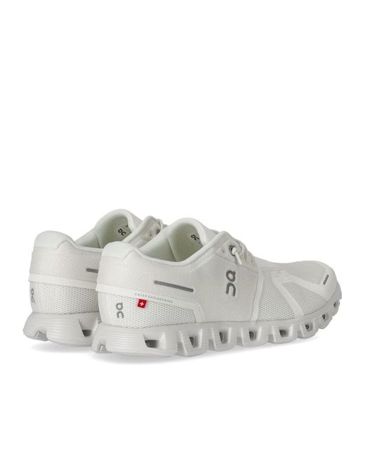 On Shoes Cloud 5 weisses sneaker in White für Herren