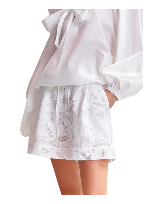 Essentiel Antwerp White Hazer weisse shorts