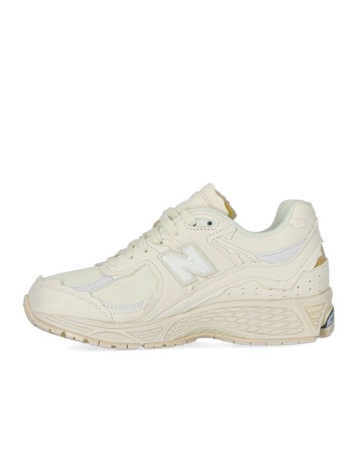 New Balance White Abzorb 2002 R Off Sneaker