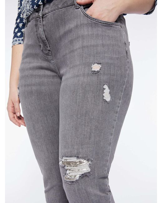 Jeans slim girlfit con strappi e paillettes di FIORELLA RUBINO in Gray