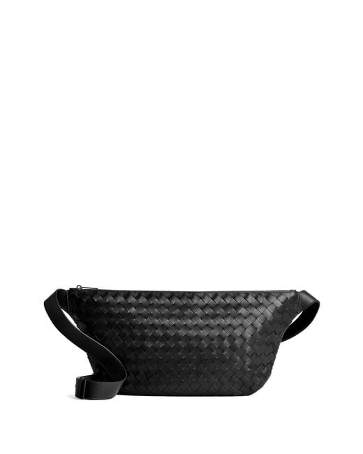 Bottega Veneta Black Intrecciato Zip Sling Bag for men