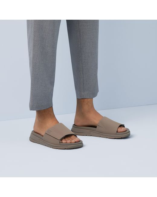 smelly adidas slides