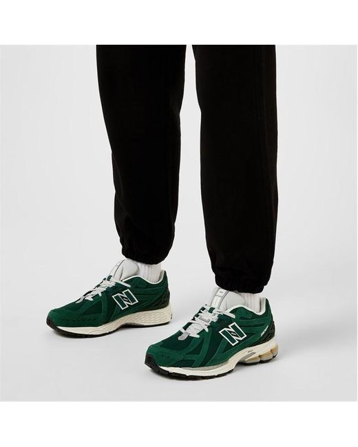 New Balance Black 1906r Low Trainers for men