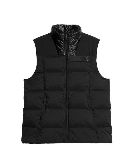 On Shoes Black Challenger Water Resistant Thermolite Puffer Gilet