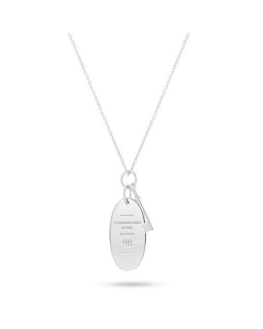 Common Lines Metallic Hotel Pendant Necklace