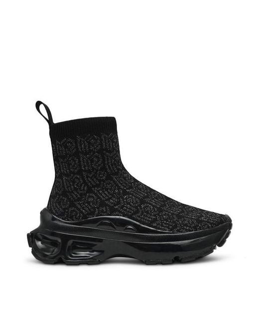 Steve Madden Black Flyby Trainer