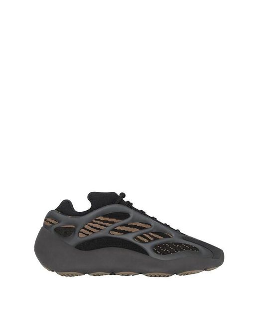 Yeezy Black Glow-in-the-Dark Patterned Trainers for men