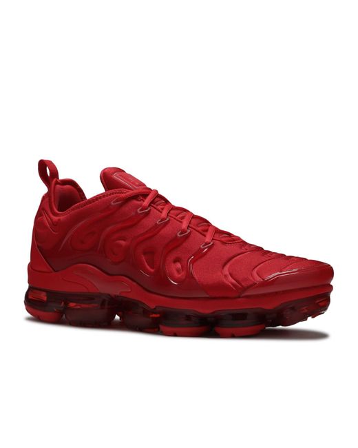 nike red vapor max plus