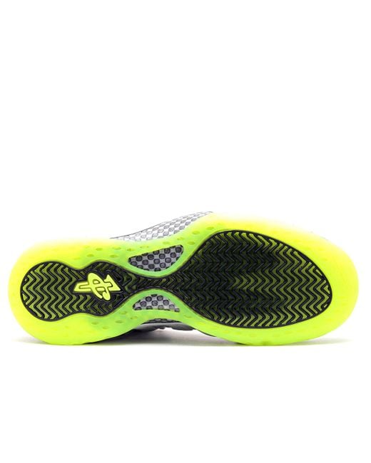 Nike Air Foamposite One Eggplant Black and Varsity ...Scelf