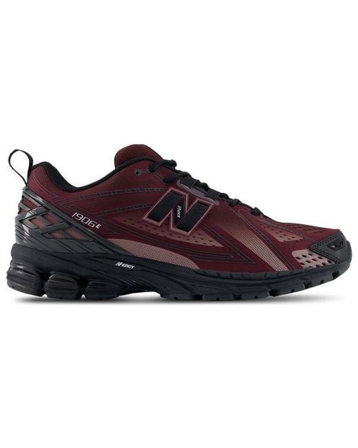 New Balance Brown 1906E Sneakers