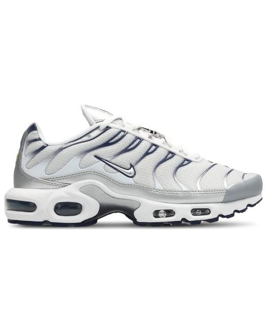 Nike Gray Tuned
