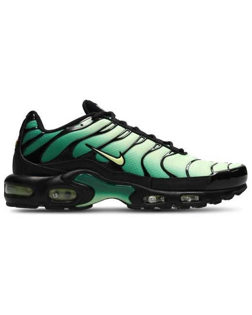 Nike Green Tuned Shoes for men