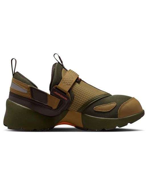 Nike Green Trunner Sneakers