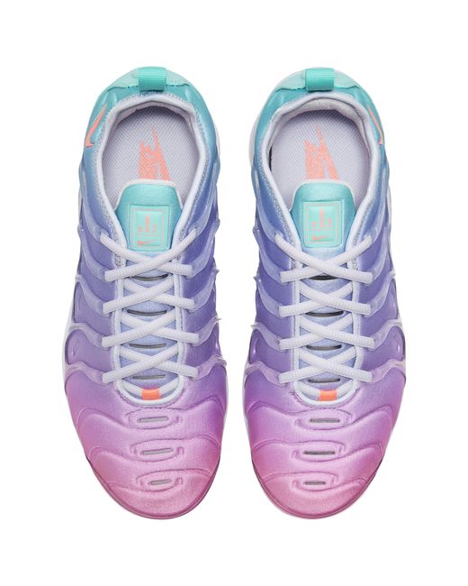 nike vapormax plus pink and purple