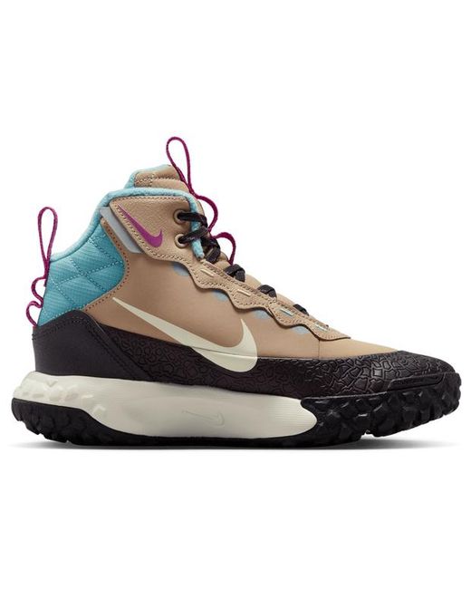 Nike Black Hikeda Boots