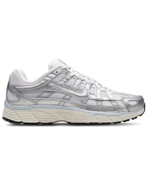 P-6000 Scarpe di Nike in White
