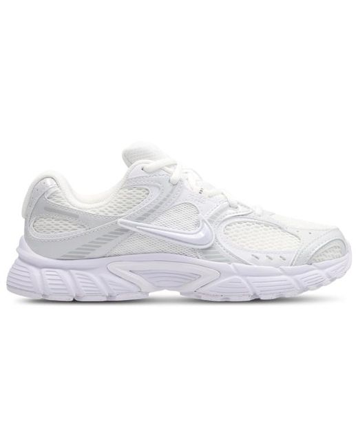 Nike White V5 Rnr Sneakers