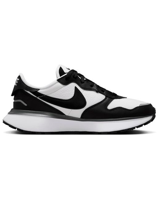 Nike Black Waffle Shoes