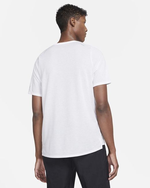 Nike Rise 365 Brs Running T-shirt in 