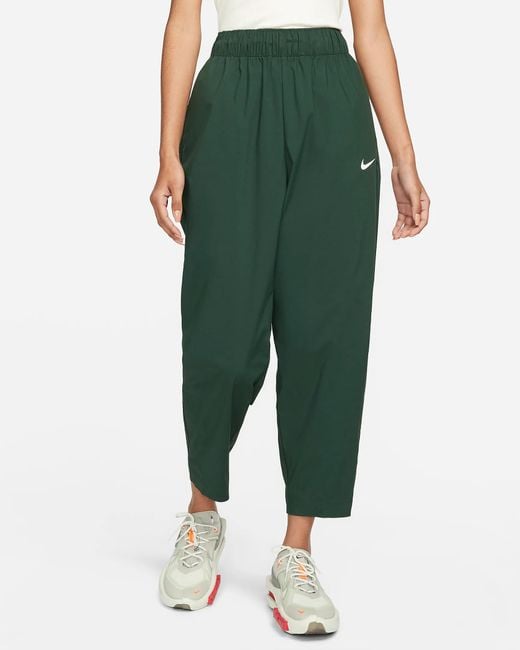 nike curve pants