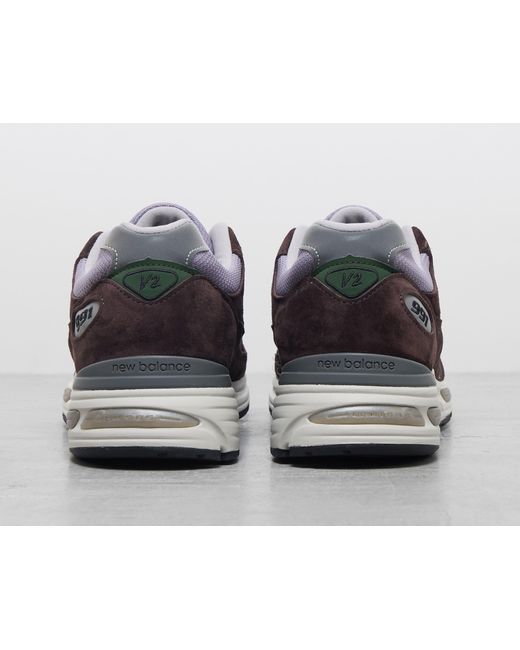 New Balance Black 991v2 for men