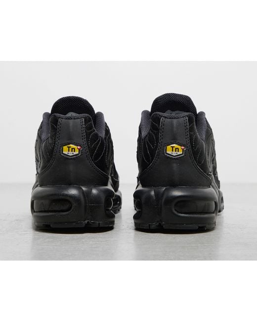 Nike tn best sale black 2020