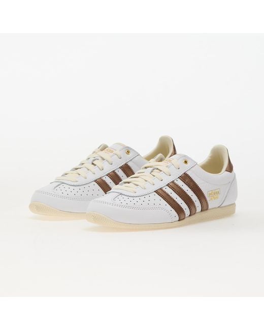 Adidas Originals White Sneakers Adidas Japan Ftwr/ Core/ Off Eur
