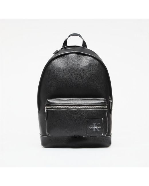 Zaino Bold Pebble Round Backpack di Calvin Klein in Black