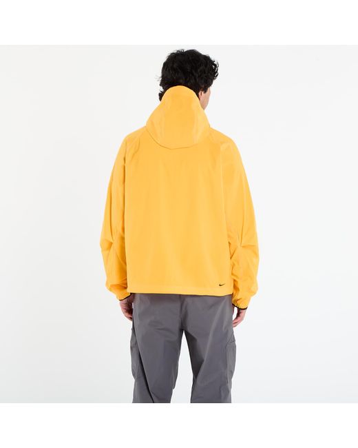 Giacca Tech Woven Full-Zip Windrunner Jacket di Nike in Metallic da Uomo
